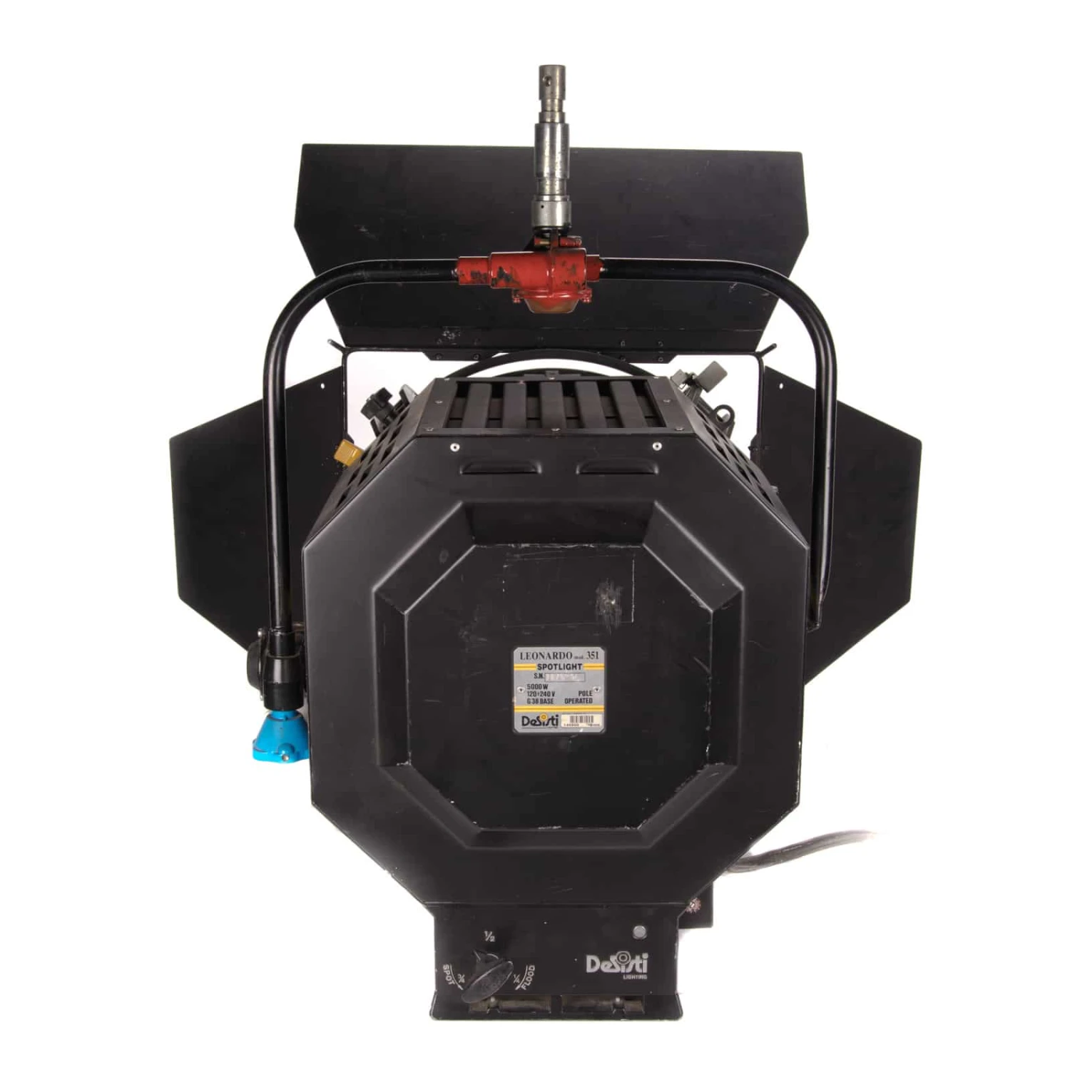 DeSisti Leonardo 5kw Fresnel Pole Operated (mod 351) 4 DeSisti Leonardo 5kw Fresnel Pole Operated (mod 351) - Afbeelding 4