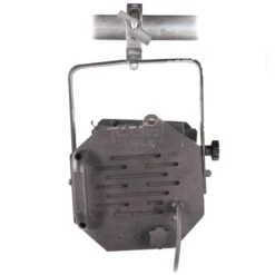 Griven GR0221 1000W Fresnel -Trendy Winkel Voor Audiobenodigdheden Griven GR0221 3 scaled 1