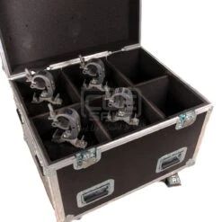 PR Lighting XLed 336 RGB -Trendy Winkel Voor Audiobenodigdheden PR Wash movinghead in case 10