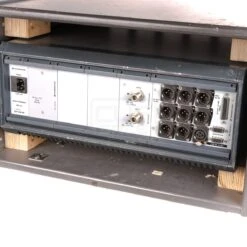 Sennheiser EM 1046 + 8 SK50 Beltpacks -Trendy Winkel Voor Audiobenodigdheden Sennheiser EM1046 RX in earrack 3