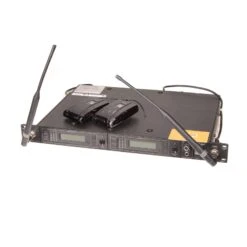 Shure UHF-R U4D MK2 + 2 Beltpacks (774-782mhz)